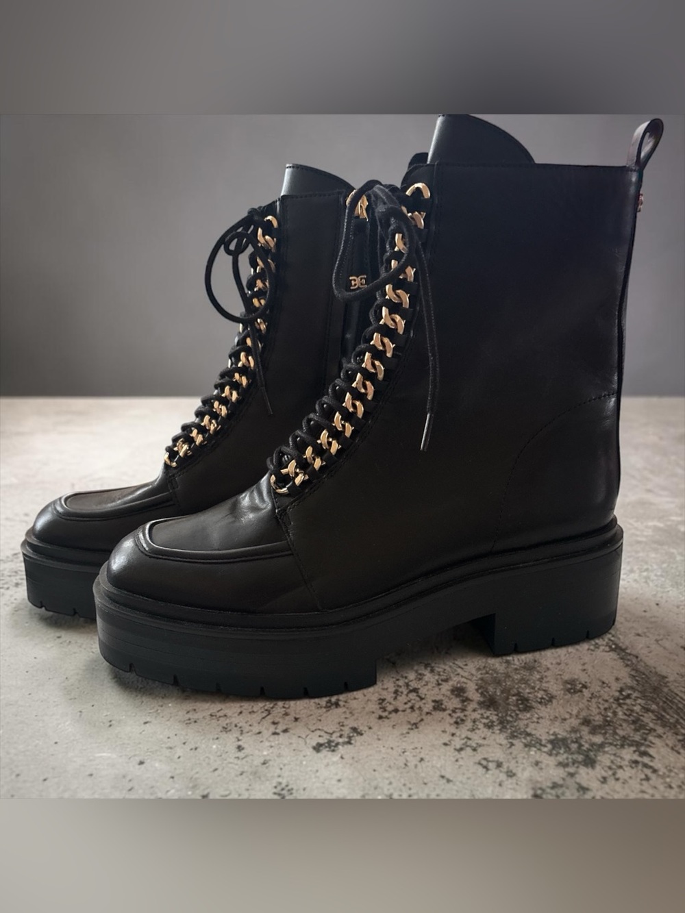 Sam Edelman Nevette Combat Boots Black Gold Chain Platform Lug Moto Boots 7.5